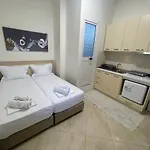 S&f Centre شقة