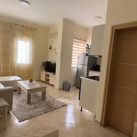 Apartment S&f Centre Tirana