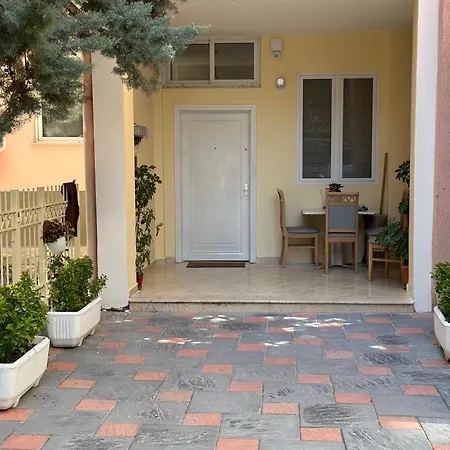 S&f Centre Apartment *