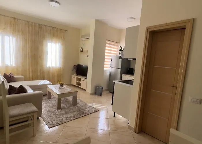 Apartment S&f Centre Tirana