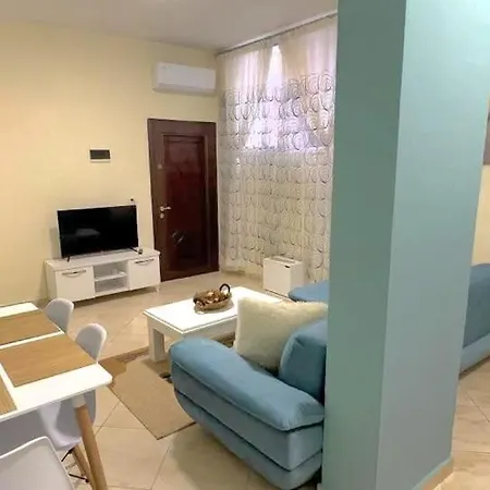 דירה S&f Centre טיראנה