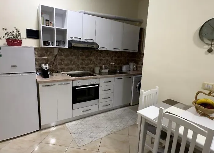 S&f Centre Appartement Tirana